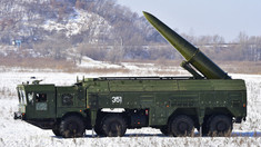 Rusia desfășoară în apropierea graniței cu Finlanda rachete Iskander, care pot avea și încărcătură nucleară
