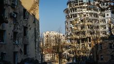 Președintele Forumului Economic Mondial face apel la un plan Marshall pentru reconstrucția Ucrainei
