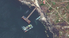 Insula Șerpilor, transformată de ruși într-un „crucișător de nescufundat”. Imagini din satelit arată activitate intensă pe insulă