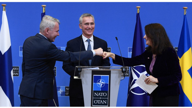 Finlanda va aplica „aproape sigur” pentru aderarea la NATO, potrivit ministrului de externe al Suediei