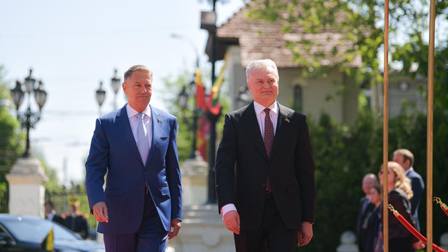 Klaus Iohannis, la întrevederea cu președintele Lituaniei, Gitanas Nausėda:  Republica Moldova are nevoie de asistență financiară directă substanțială

