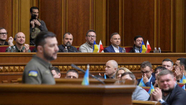 Ucraina: Parlamentul extinde legea marțială și mobilizarea generală până la 23 august