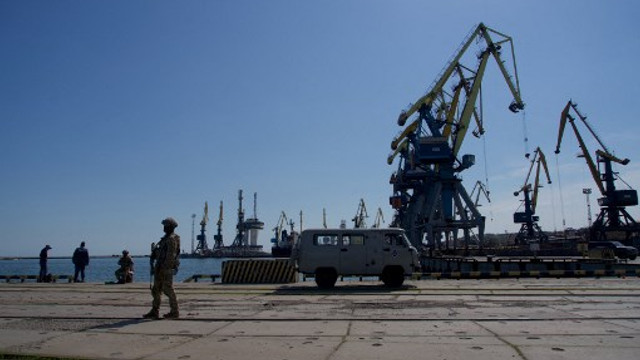 Rusia susține că portul Mariupol a fost complet deminat și a început să funcționeze din nou