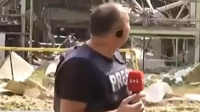 VIDEO Corespondent de război în propria țara. Un jurnalist ucrainean a transmis în direct un atac cu rachetă

