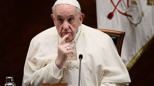 Papa Francisc îl critică aspru pe Patriarhul Kirill: „Dumnezeu este pace. Niciodată nu ne călăuzește pe calea războiului”

