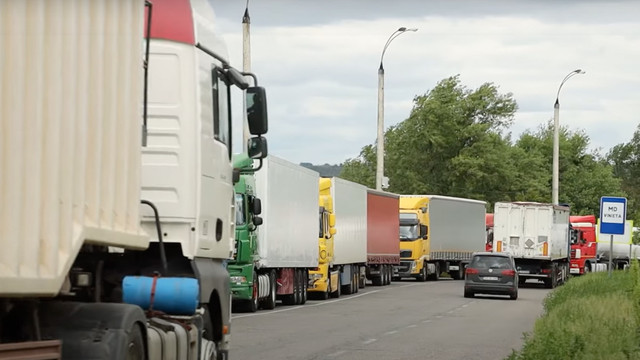 MAI anunță măsurile care sunt întreprinse în vederea fluidizării traficului aglomerat din punctele de trecere a frontierei cu România 