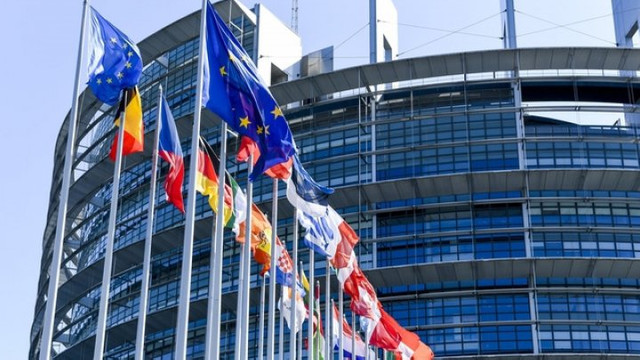 Președinții grupurilor politice din PE le cer liderilor UE să le acorde statutul de țară candidată R. Moldova și Ucrainei