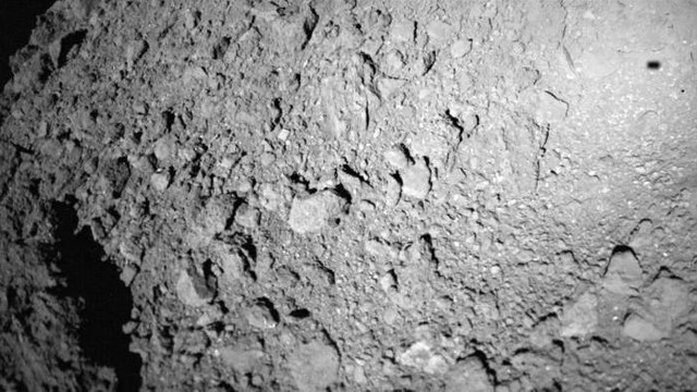 Elemente esențiale vieții, găsite pe un asteroid
