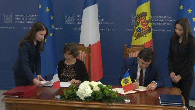VIDEO | Trei acorduri bilaterale moldo-franceze, semnate la Chișinău
