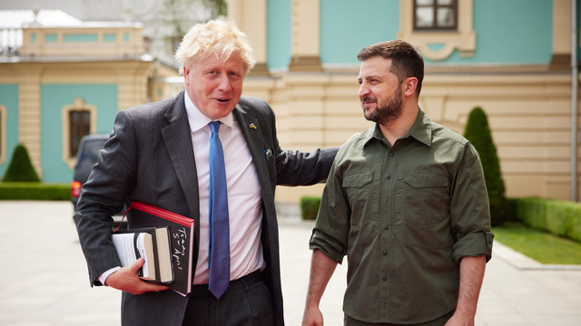 Boris Johnson, a doua vizită surpriză la Kiev: Marea Britanie va lansa o operațiune majoră de antrenament pentru 10.000 de soldați ucraineni la fiecare 120 de zile
