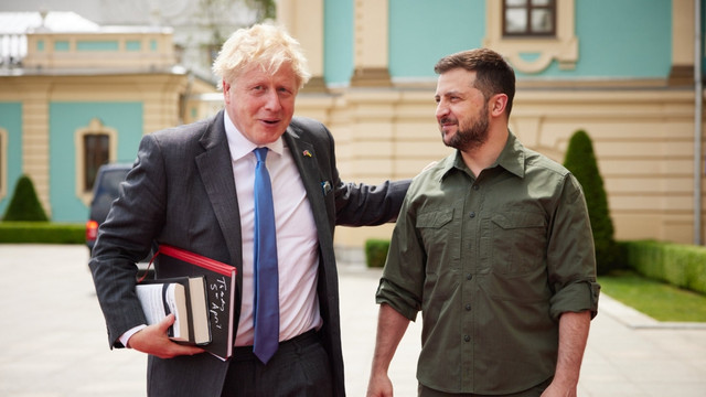 Boris Johnson, după vizita de la Kiev: Marea Britanie e pregătită să antreneze „zeci de mii de soldați ucraineni”