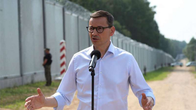Polonia a încheiat construcția gardului pentru oprirea migranților la frontiera cu Belarusul