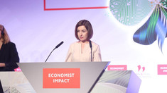 Maia Sandu a participat la Atena la o masă rotundă organizată de publicația „The Economist”. „Am profitat de această largă platformă de discuții pentru a pleda, o dată în plus, pentru încetarea războiului pornit de Rusia împotriva Ucrainei” 