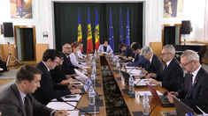 La ședința care are loc la Bălți, Guvernul promite investiții în educație, drumuri și finanțe pentru un nou spital regional în orașul din nordul Republicii Moldova