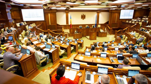 Votat de Parlament în lectură finală: Societățile de registru – reintroduse în cadrul legal