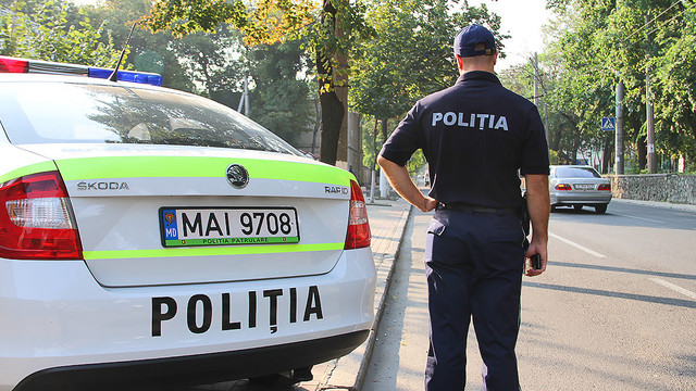Polițiștii au constatat în weekend peste 2700 de abateri comise în traficul rutier