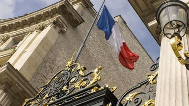 Franța: Guvernul vrea să expulzeze ''orice străin'' care a ''comis acțiuni grave''