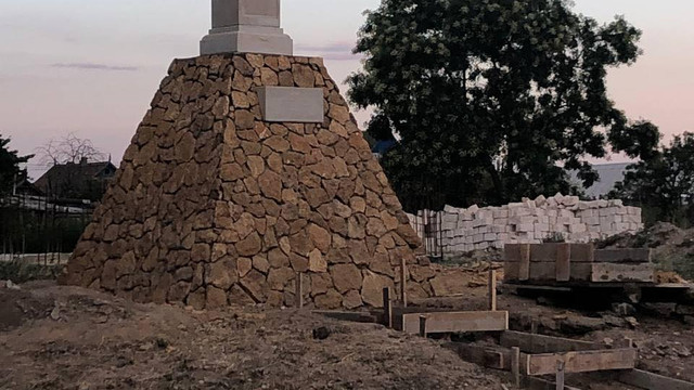 Un monument din perioada interbelică distrus de sovietici va fi dezvelit în satul Palanca astăzi, 24 iulie