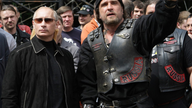 FOTO | „Lupii nopții”, pe lista sancțiunilor UE. Cine sunt „Îngerii lui Putin”, banda de motocicliști pro-Kremlin