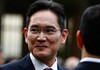 „Prințul moștenitor” al Samsung, condamnat pentru corupție, a fost grațiat pentru a contracara o „criză economică națională”
