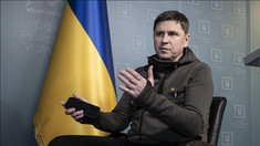 Mihailo Podoleak: Cât poate privi lumea cum îngheață 40 de milioane de ucraineni?
