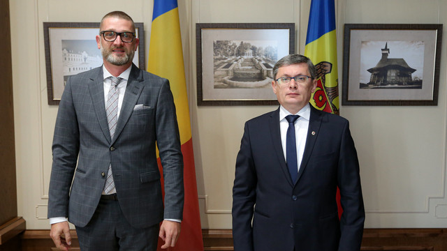 Președintele Parlamentului a avut o întrevedere cu noul ambasador al României în Republica Moldova: „Ne vom concentra pe proiecte concrete și tangibile, pe care să le implementăm prompt”