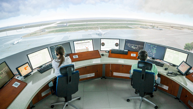 Î.S. MOLDATSA: Curs de pregătire inițială și obținerea a certificatului de „Controlor de Trafic Aerian” 