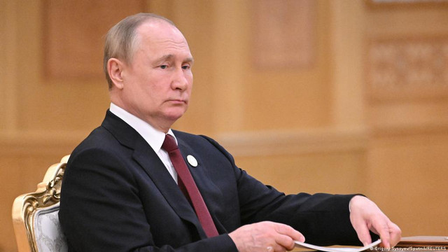 Deputații din St. Petersburg au cerut Dumei de Stat să-l acuze pe Putin de trădare, din cauza invaziei asupra Ucrainei