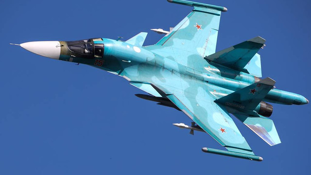 Săptămână de coșmar pentru Rusia. Rușii și-au doborât din greșeală un Su-34 în Crimeea