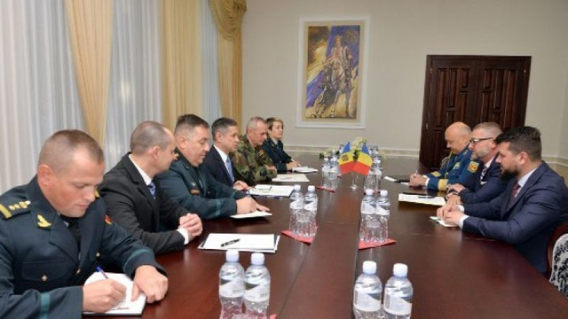 Colaborarea militară moldo-română a fost discutată la Ministerul Apărării
