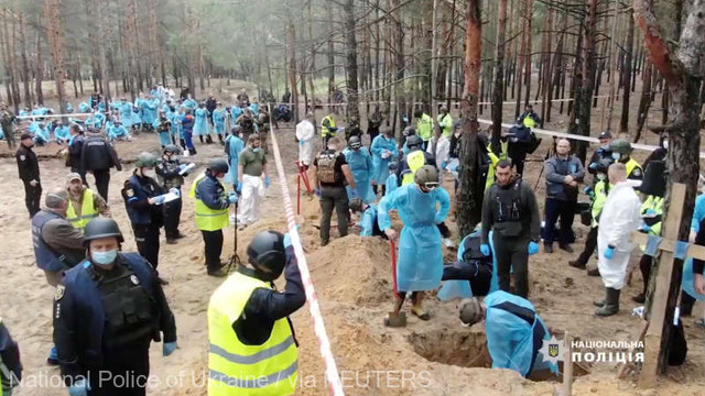 Ucraina: 436 de cadavre exhumate, 30 cu „semne de tortură