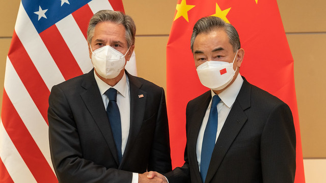 Antony Blinken i-a transmis omologului chinez, Wang Yi, că SUA rămân deschise la cooperarea cu China