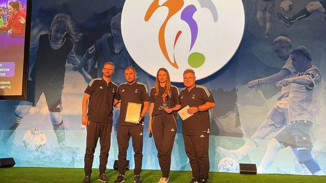 Federația Moldovenească de Fotbal a primit premiul de aur UEFA pentru Proiectul ”Fotbal în școli”