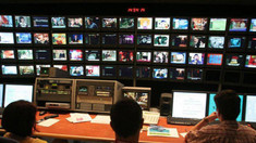 Proiect de modificare a Codului serviciilor media audiovizuale. Orele de maximă audiență pentru televiziune urmează să fie majorate