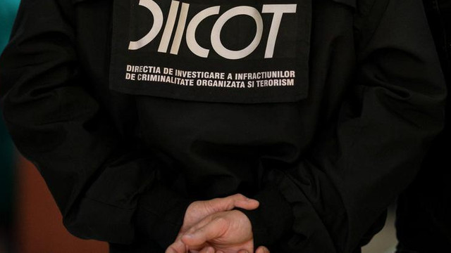 Spioni ruși în România. Patru persoane, puse sub acuzare după perchezițiile DIICOT într-un dosar privind divulgarea informațiilor secrete

