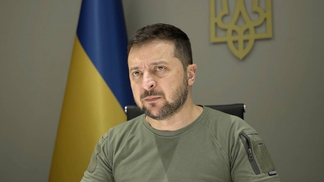 VIDEO | Volodimir Zelenski, în vizită pe linia frontului de lângă Bahmut