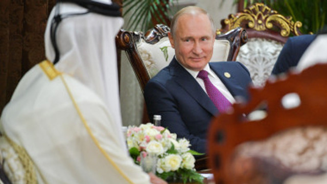 Emirul Qatarului a discutat cu Putin despre impactul conflictului din Ucraina asupra piețelor energetice