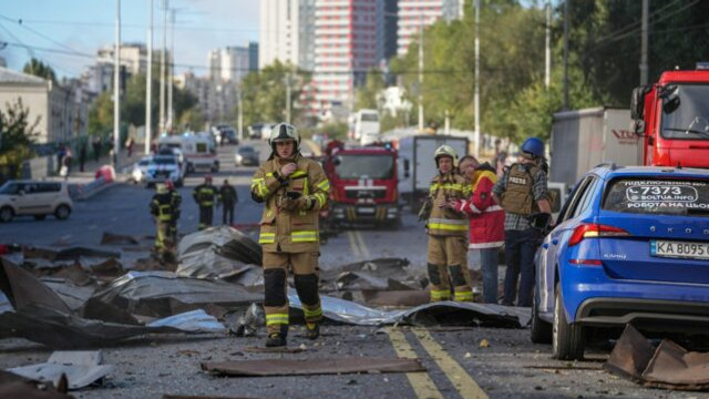 Noi explozii auzite în Kiev, luni dimineață. Primarul Klitschko: „Alerta aeriană continuă. Rămâneți în adăposturi!”