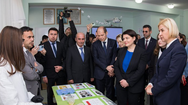 Premierul Natalia Gavrilița a vizitat Liceul Teoretic moldo-turc din Congaz
