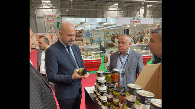 Producători agricoli din Republica Moldova participă la Expoziția INDAGRA FOOD 2022, care are loc la București