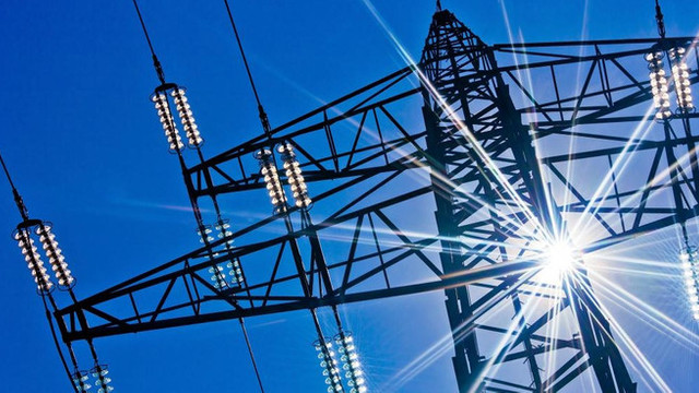 Andrei Spînu: „Energocom a achiziționat de pe bursa de electricitate din România, pentru ziua de mâine, 7802 MWh de energie electrică. Deficitul de prognozat este de 1698 MWh”