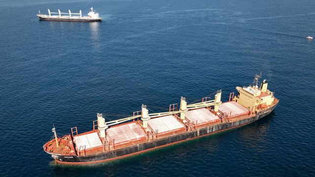 Șase nave încărcate cu cereale au plecat joi dimineață din porturile ucrainene, potrivit Turciei