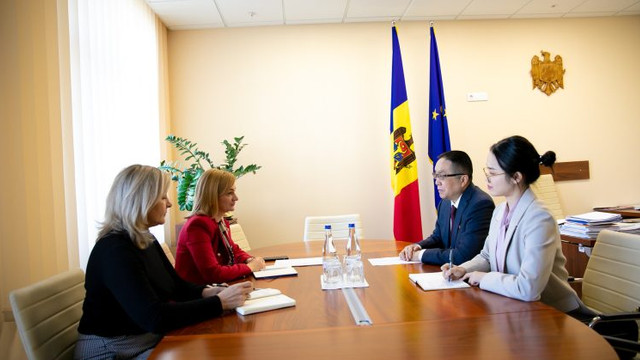 Direcțiile de intensificare a cooperării moldo-chineze, discutate la întrevederea Președintei Comisiei politică externă și integrare europeană cu ambasadorul Republicii Populare Chineze în Republica Moldova