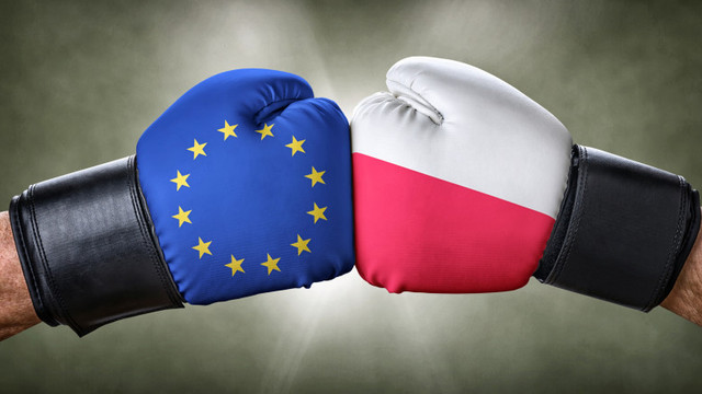 Polonia cere oficial UE să renunțe la amenzile de un milion de euro pe zi pentru nerespectarea statului de drept

