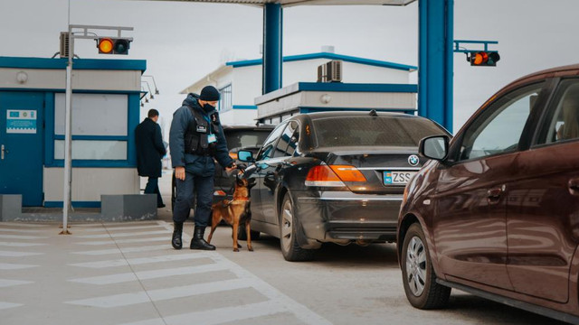 Poliția de Frontieră din România anunță că punctele de trecere a frontierei sunt extrem de aglomerate 