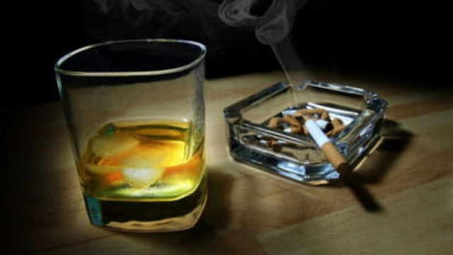 Alcoolul și țigările se pot scumpi în 2023