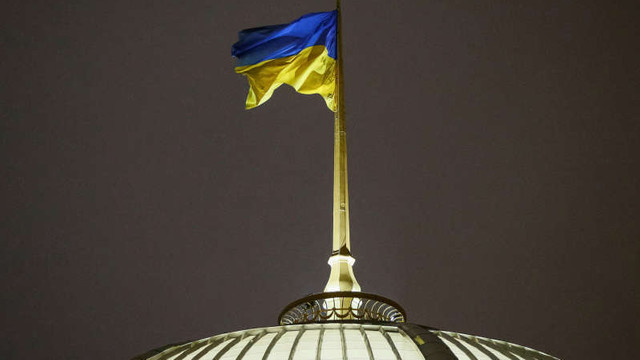 Ucraina prelungește legea marțială și mobilizarea armatei
