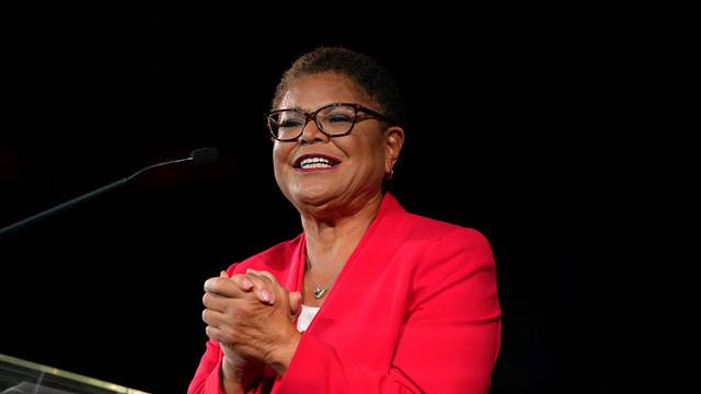 SUA: Karen Bass, prima femeie primar a orașului Los Angeles