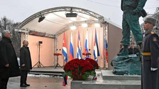 Președinții rus și cubanez au inaugurat o statuie a lui Fidel Castro la Moscova