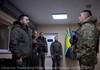 Ucraina: Zelenski, în Donbas, în apropiere de front